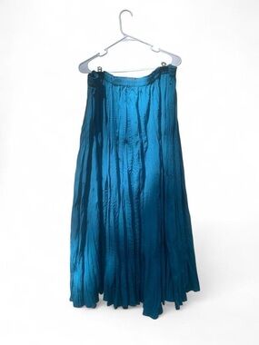 Women's Teal Crinkle Maxi Skirt